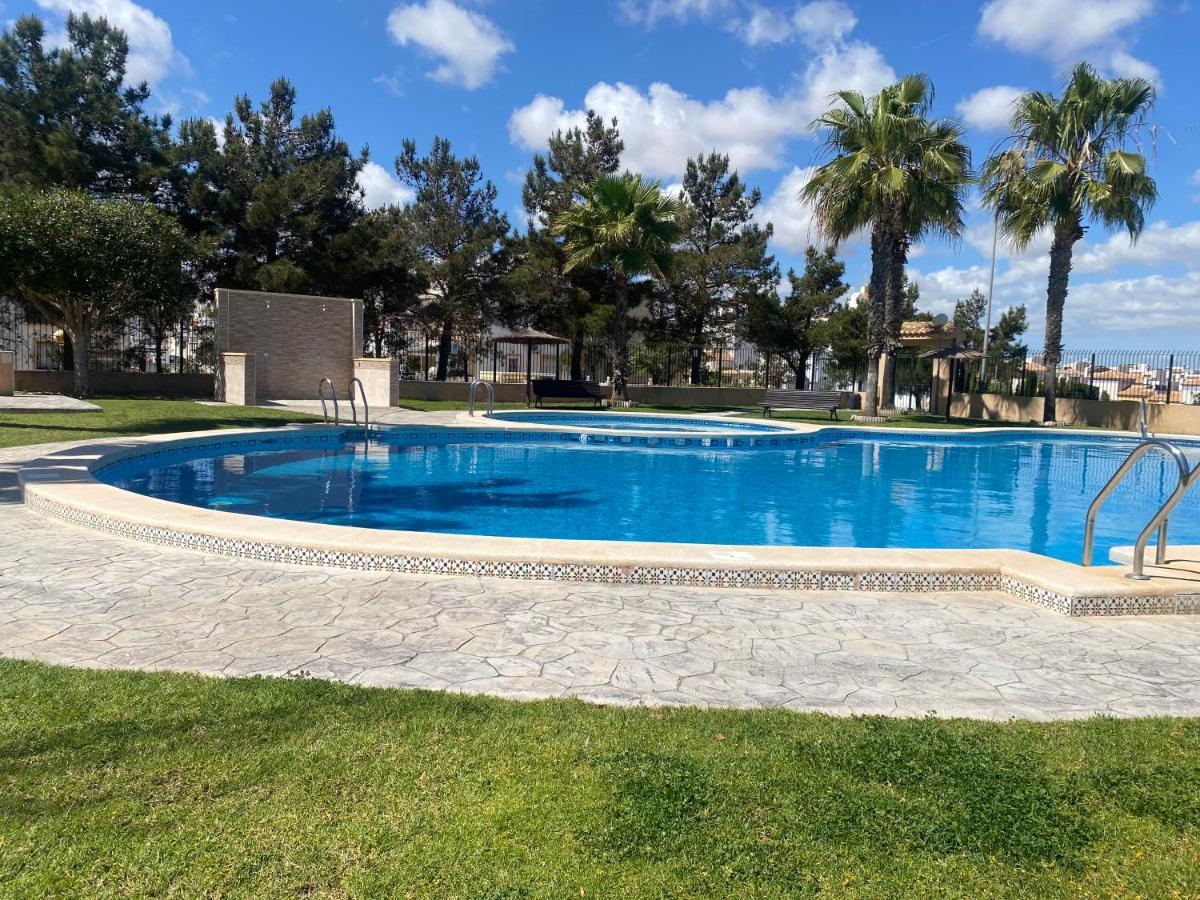 He Lago Sol Alicante Exterior foto